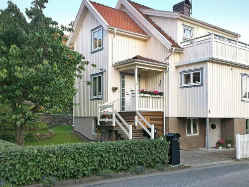 4 person holiday home in Sk rhamn