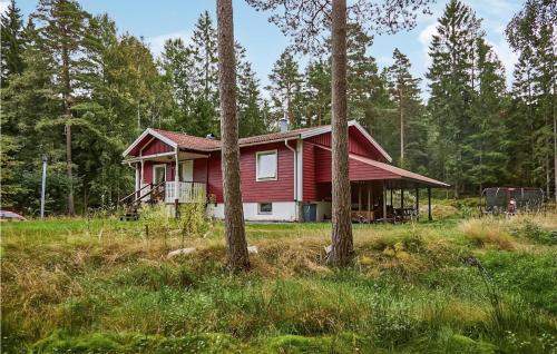 Amazing Home In Henn With Kitchen