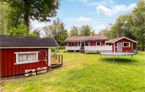 Lovely Home In rkelljunga With Kitchen