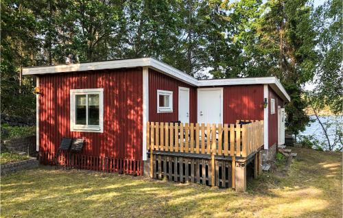 2 Bedroom Cozy Home In Vstervik